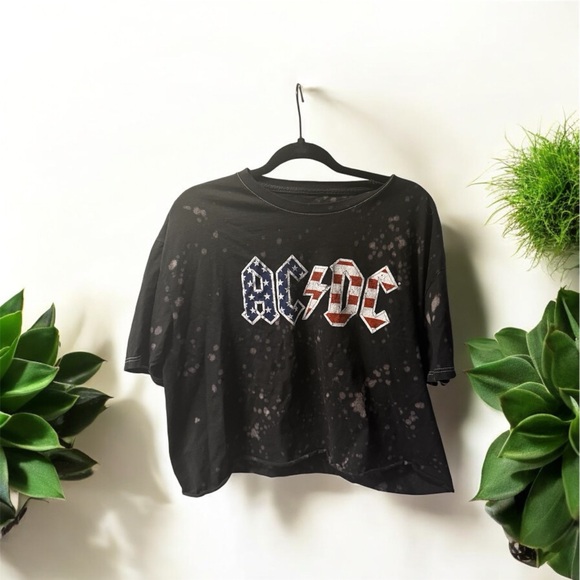 AC/DC | Tops | Acdc Graphic Cropped T Shirtremake Of 98 Us Tour ...
